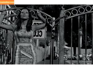 Kim Kardashian photo #2202