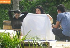 Kim Kardashian photo #2239