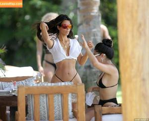 Kim Kardashian photo #2248