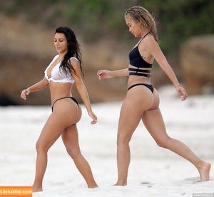 Kim Kardashian photo #2250