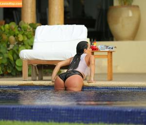 Kim Kardashian photo #2293