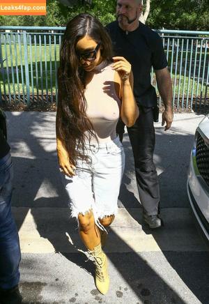 Kim Kardashian photo #2389