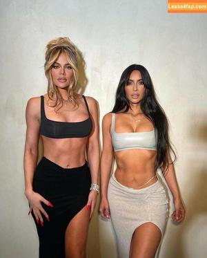 Kim Kardashian photo #2516