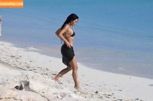 Kim Kardashian photo #2571