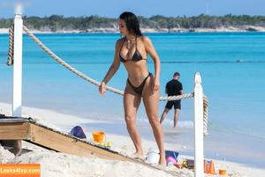 Kim Kardashian photo #2572