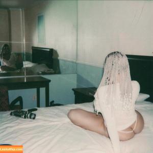 Kim Kardashian photo #2595