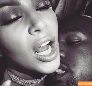 Kim Kardashian photo #2600