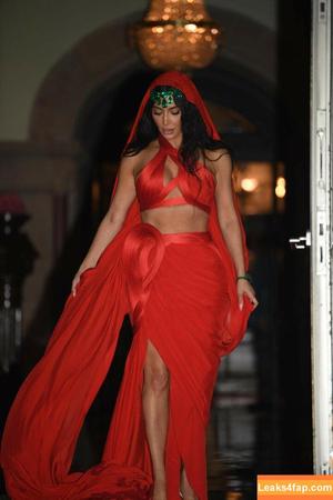 Kim Kardashian photo #2746