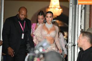 Kim Kardashian photo #2757