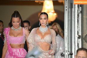 Kim Kardashian photo #2762