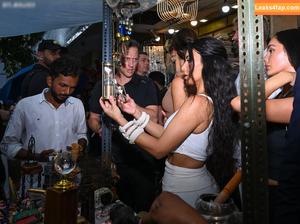 Kim Kardashian photo #2773