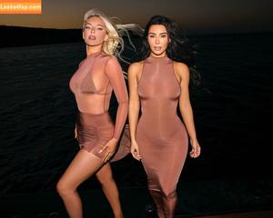 Kim Kardashian photo #2812