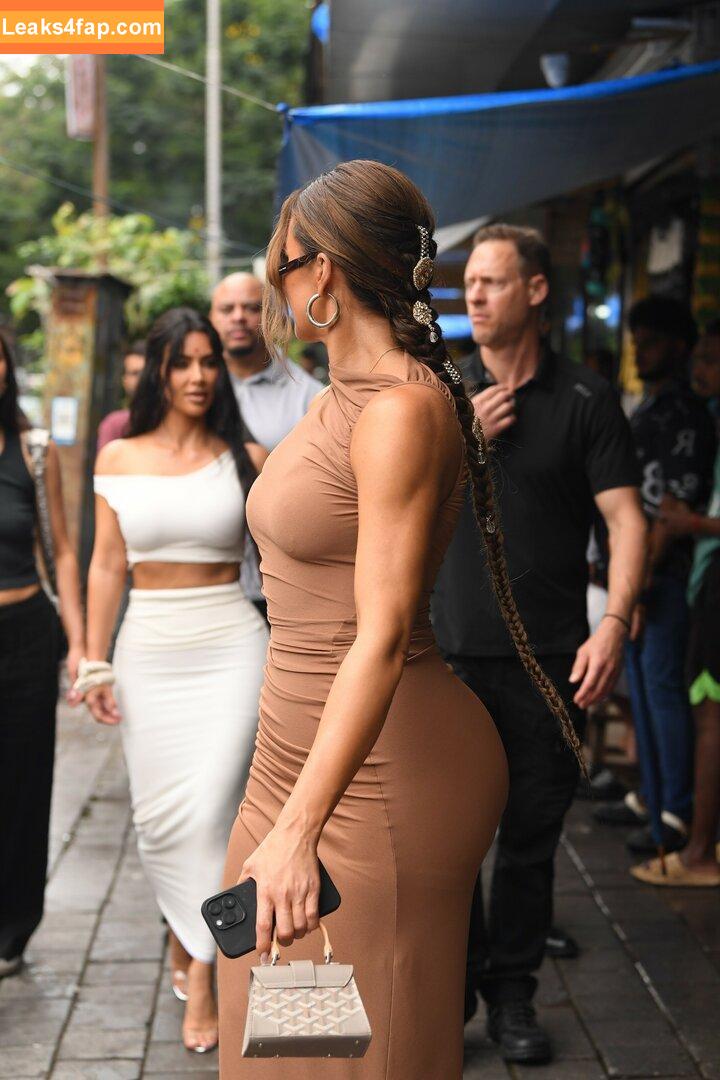 Kim Kardashian / https: / kimkadarshian / kimkardashian leaked photo photo #3133