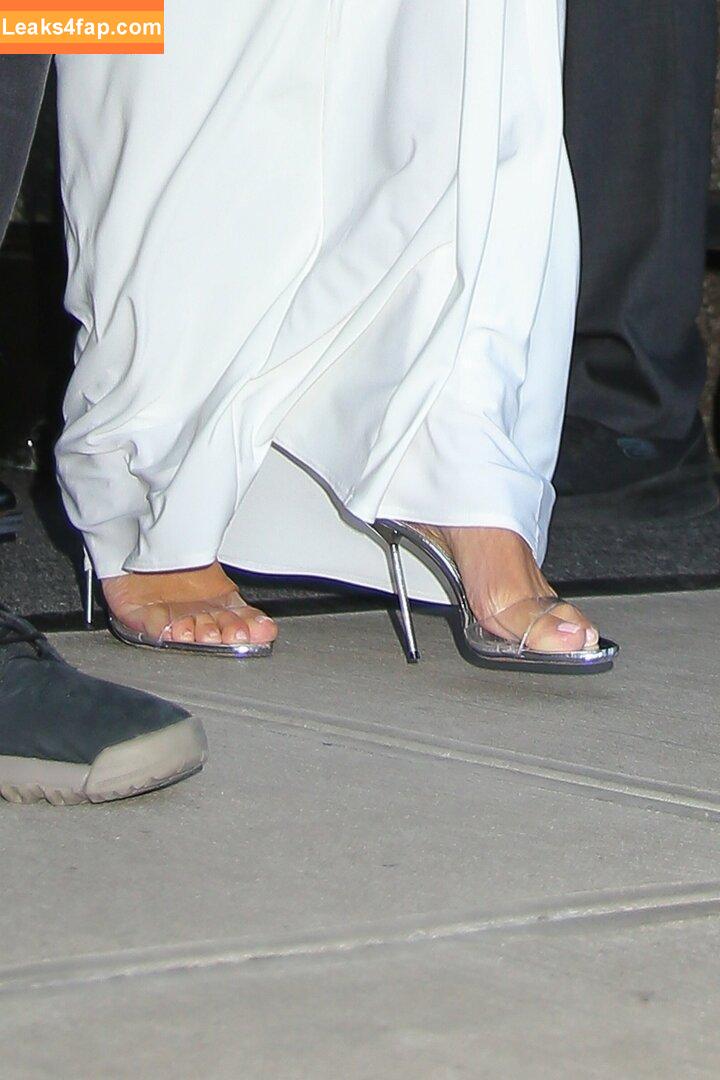 Kim Kardashian / https: / kimkadarshian / kimkardashian leaked photo photo #3258