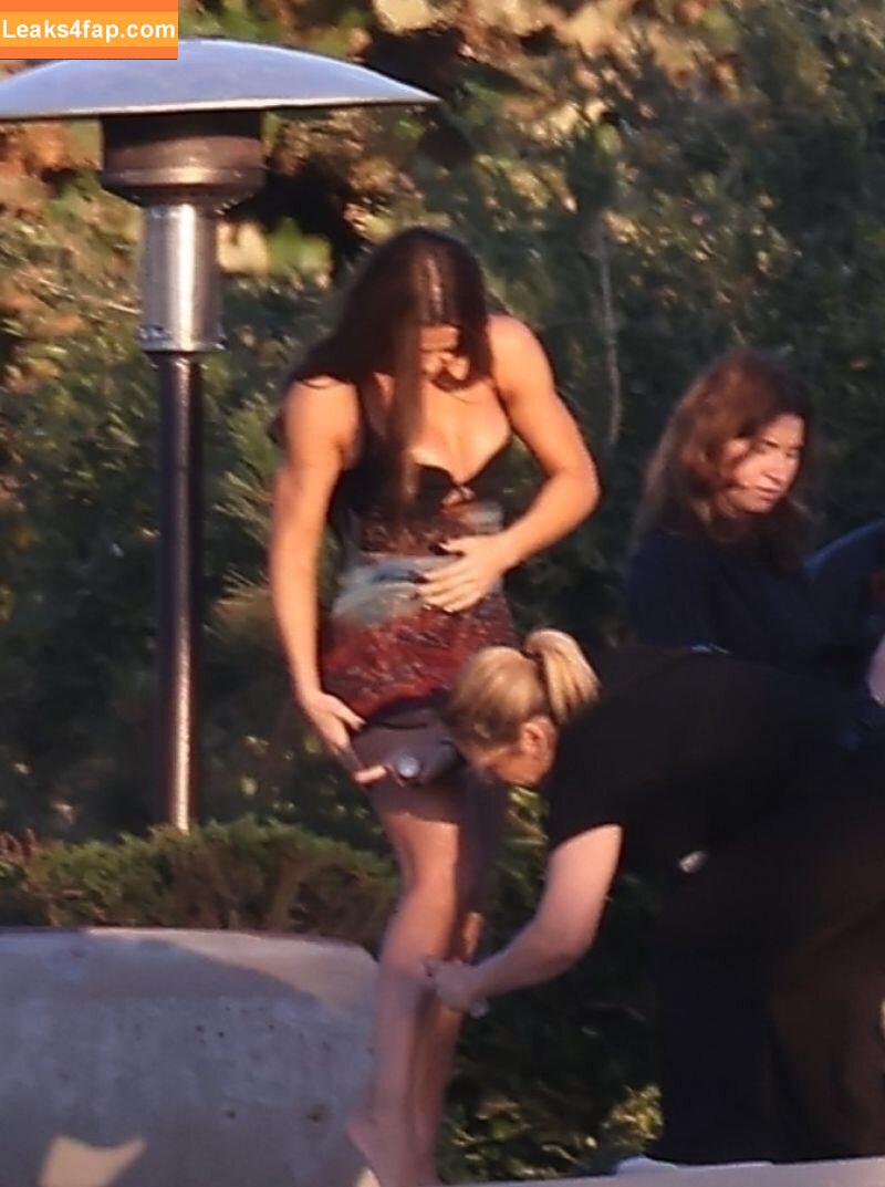 Kim Kardashian / https: / kimkadarshian / kimkardashian leaked photo photo #3597