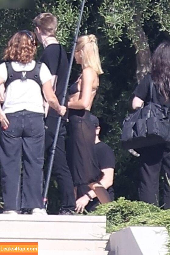 Kim Kardashian / https: / kimkadarshian / kimkardashian leaked photo photo #3599