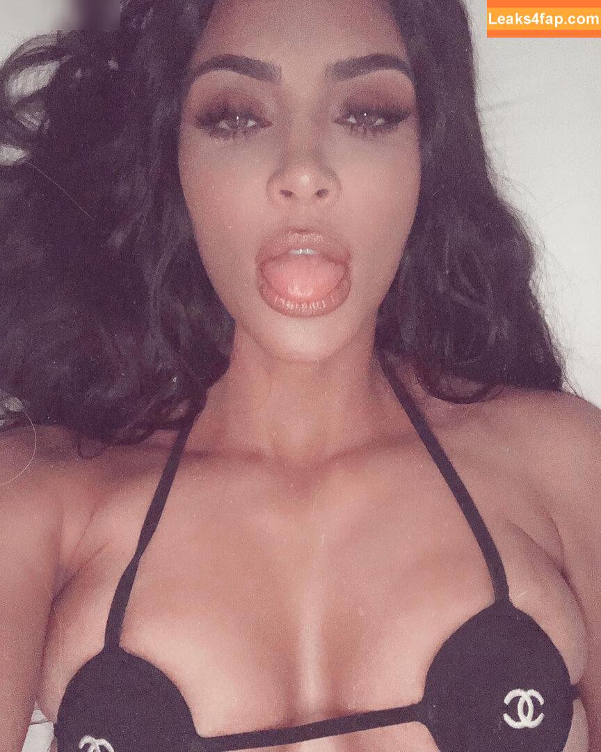 Kim Kardashian / KimKardashian / kimkadarshian leaked photo photo #3803