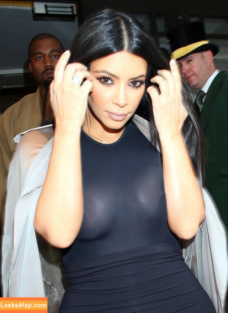 Kim Kardashian / KimKardashian leaked photo photo #3848