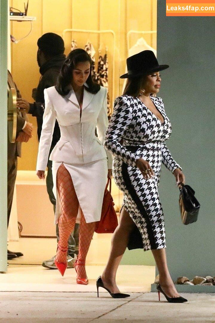 Kim Kardashian / https: / kimkadarshian / kimkardashian leaked photo photo #3912