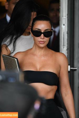 Kim Kardashian photo #3115