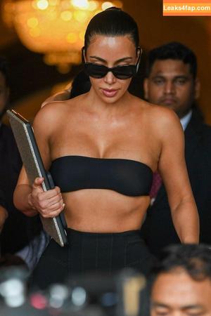 Kim Kardashian photo #3116