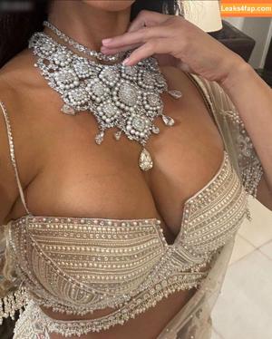 Kim Kardashian photo #3168