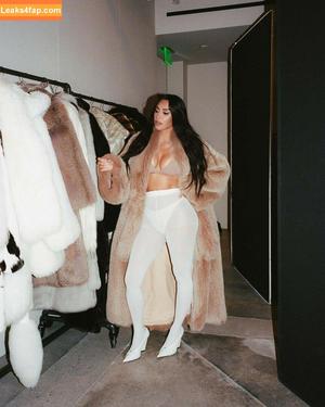 Kim Kardashian photo #3735