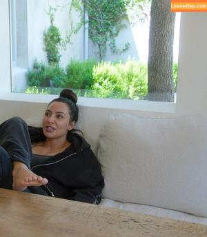 Kim Kardashian photo #3754