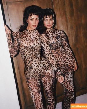 Kim Kardashian photo #3765