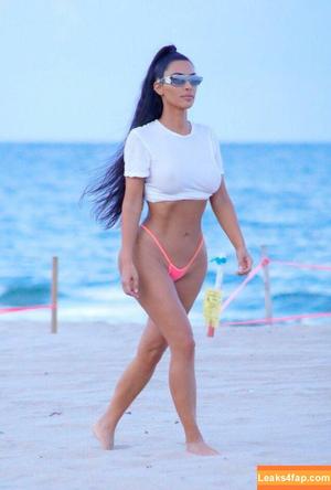 Kim Kardashian photo #3902