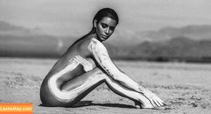 Kim Kardashian photo #3945