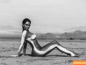 Kim Kardashian photo #3947