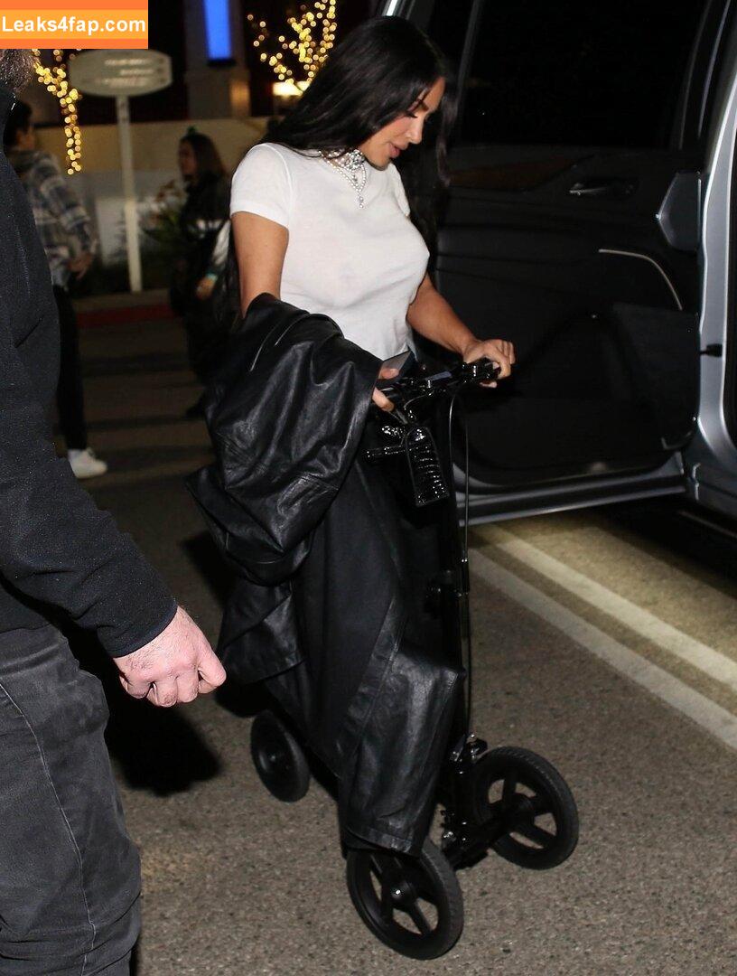 Kim Kardashian / KimKardashian / kimkadarshian слитое фото фото #4044