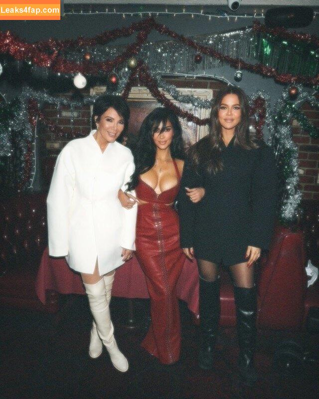 Kim Kardashian / KimKardashian / kimkadarshian leaked photo photo #4078