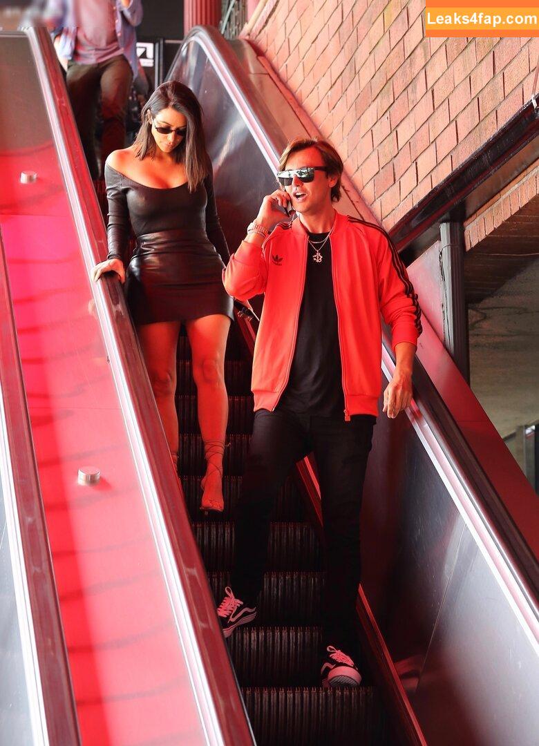 Kim Kardashian / KimKardashian / kimkadarshian leaked photo photo #4386