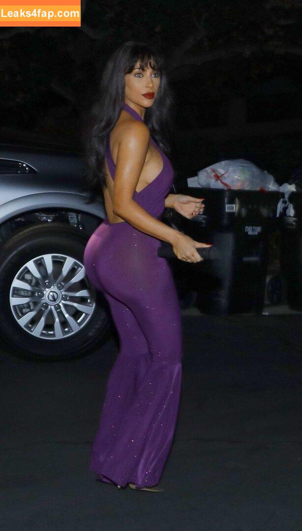 Kim Kardashian / KimKardashian / kimkadarshian leaked photo photo #4395