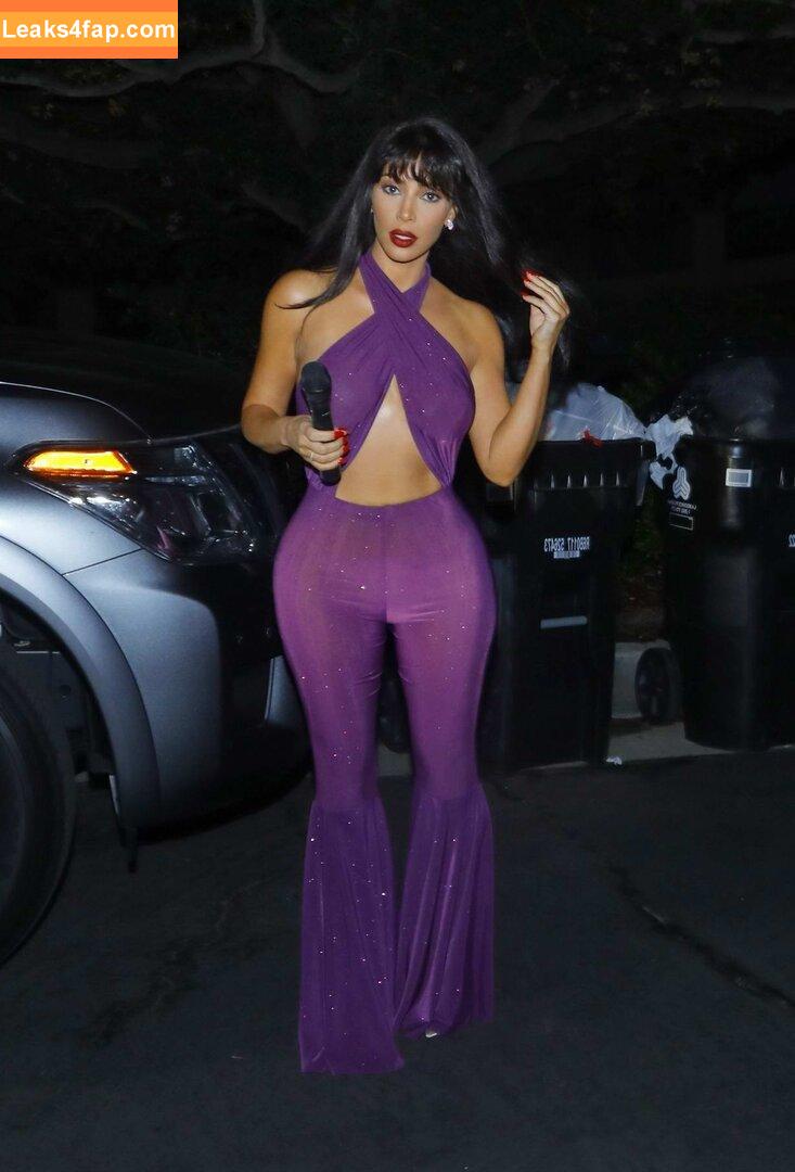 Kim Kardashian / KimKardashian / kimkadarshian leaked photo photo #4399