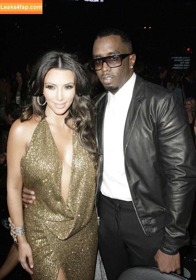 Kim Kardashian / KimKardashian / kimkadarshian leaked photo photo #4779