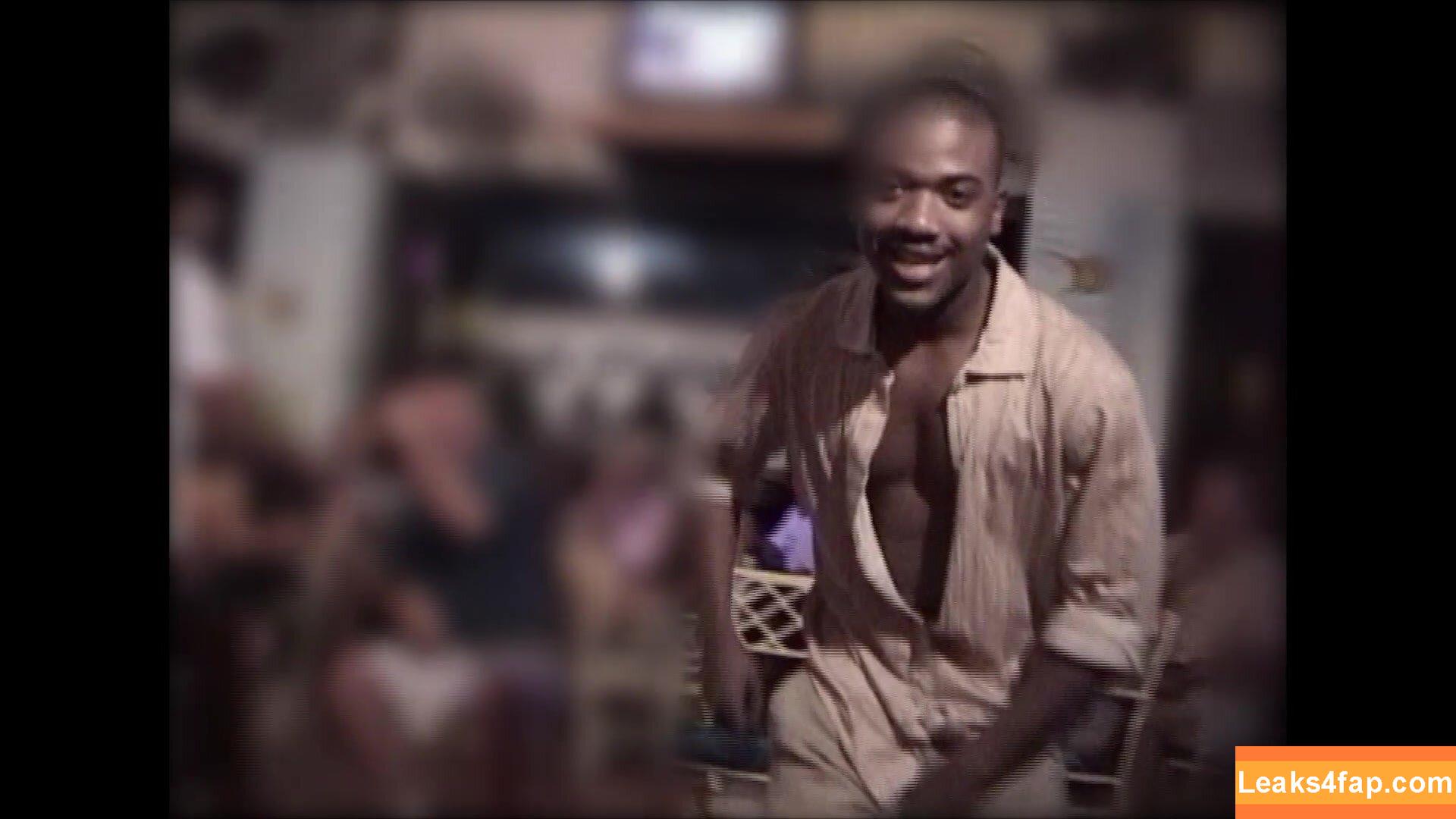 Kim Kardashian / KimKardashian / kimkadarshian leaked photo photo #4820