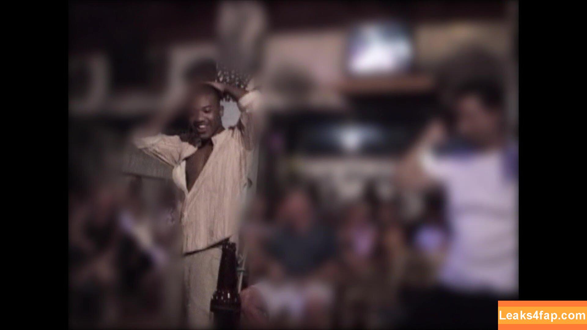 Kim Kardashian / KimKardashian / kimkadarshian leaked photo photo #4821