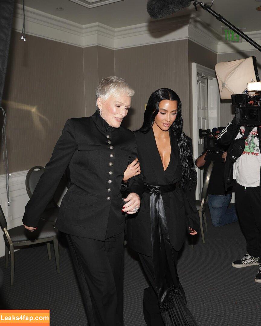 Kim Kardashian / KimKardashian / kimkadarshian leaked photo photo #4890