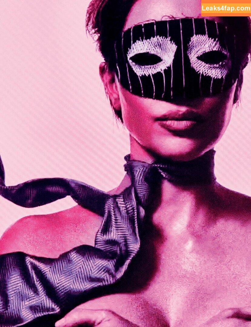 Kim Kardashian / KimKardashian / kimkadarshian leaked photo photo #4913