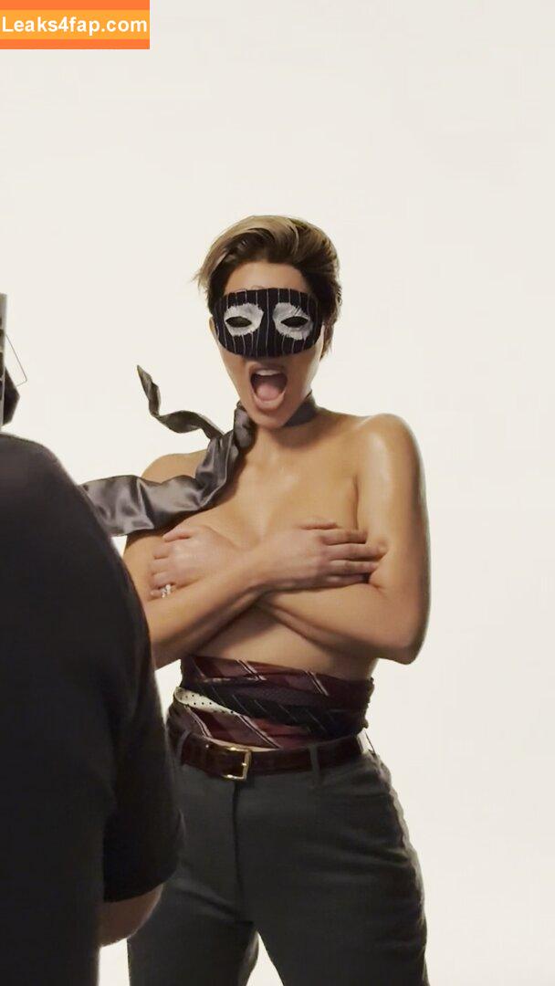 Kim Kardashian / KimKardashian leaked photo photo #4938