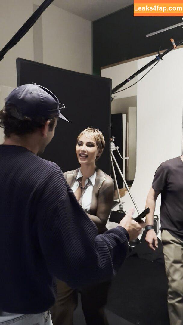 Kim Kardashian / KimKardashian leaked photo photo #4940