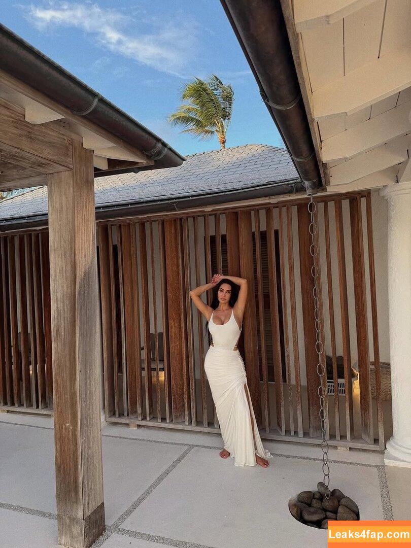 Kim Kardashian / KimKardashian leaked photo photo #4993