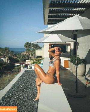 Kim Kardashian photo #4193