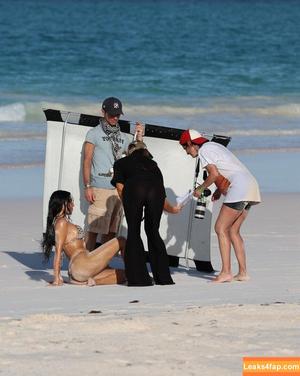 Kim Kardashian photo #4344