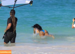 Kim Kardashian photo #4363
