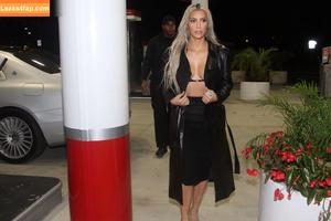 Kim Kardashian фото #4436