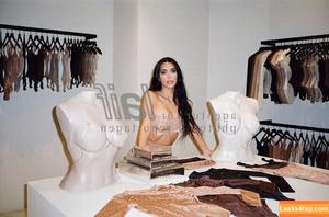 Kim Kardashian photo #4814